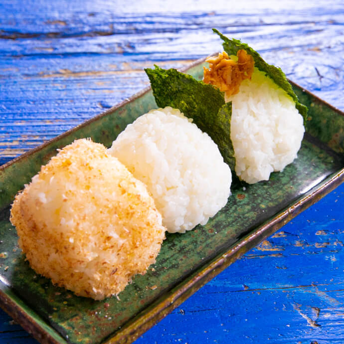 おにぎり3種（ツナみそにぎり・塩かつおにぎり・クリームチーズこしょうにぎり）